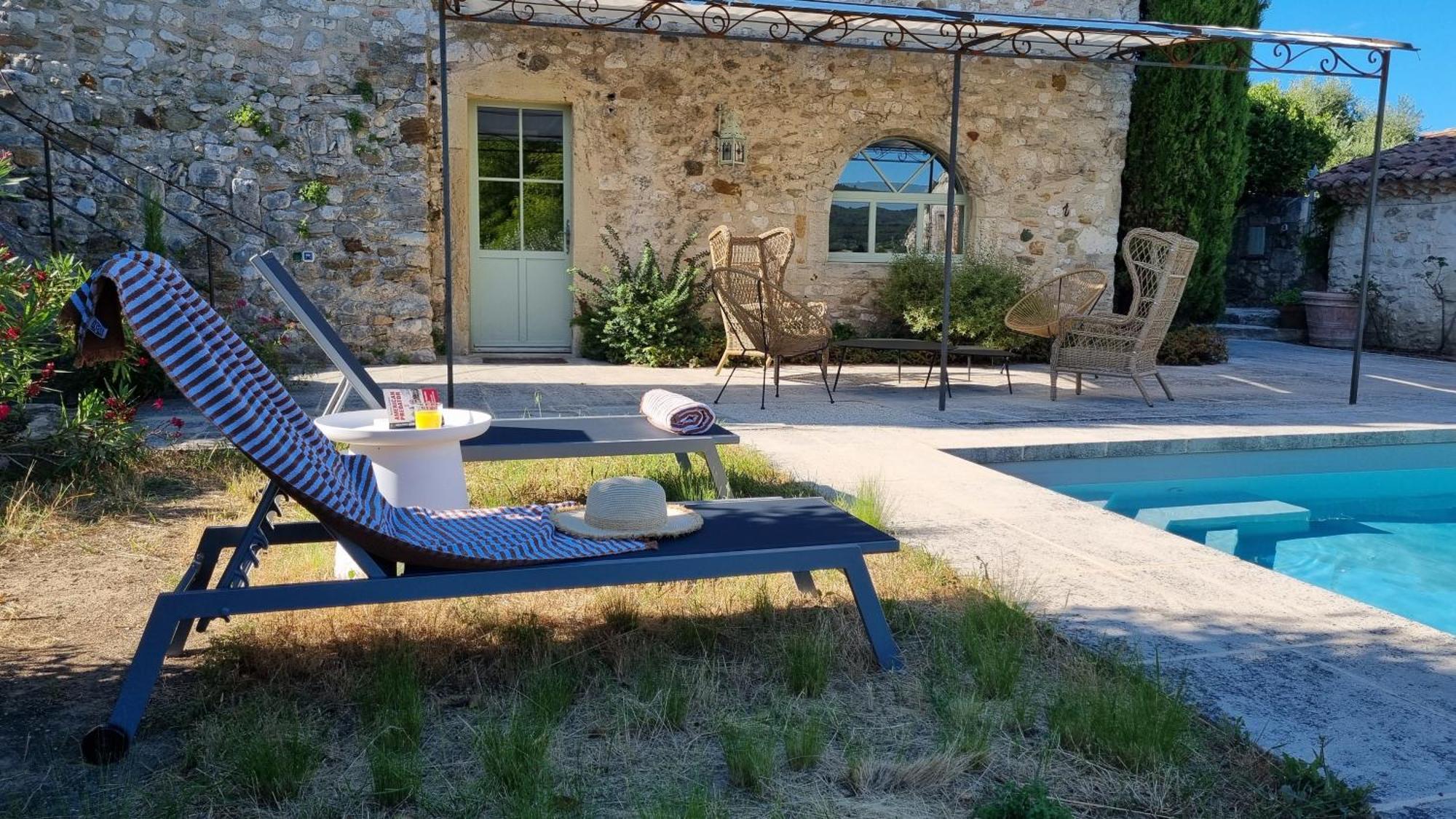 Les Toits De Valaurie Bed & Breakfast ภายนอก รูปภาพ